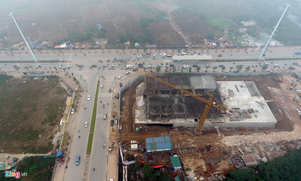 Hiện trường vụ sập giàn giáo làm 3 người chết lúc rạng sáng